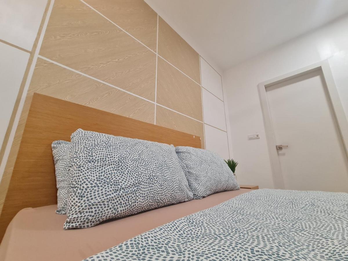 Lovely 3-Bedroom Serviced Apartment @ Cyberjaya Exteriér fotografie