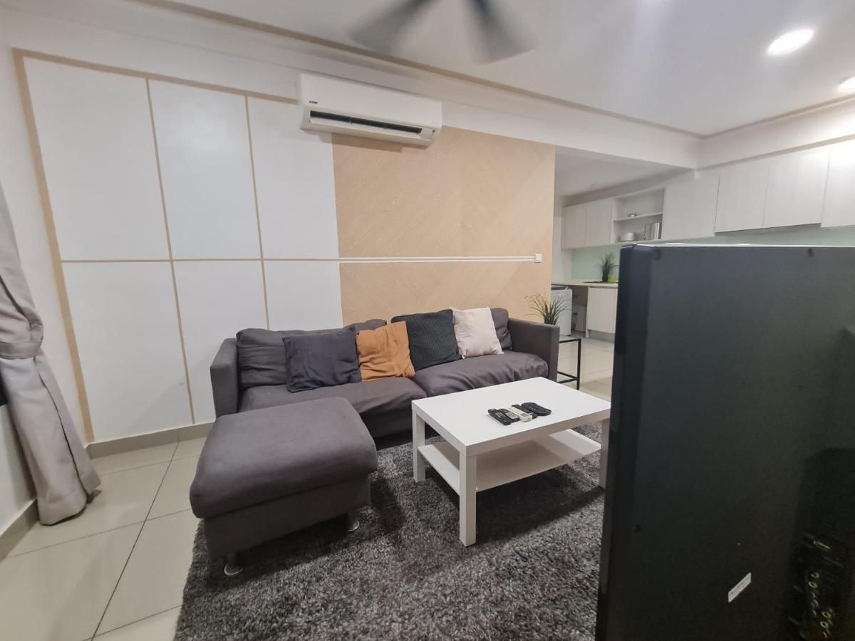 Lovely 3-Bedroom Serviced Apartment @ Cyberjaya Exteriér fotografie